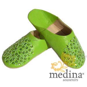 Babouche paillettes brodées, babouche Femme modele Galia pistache, babouches a bout rond cousues main, chaussons en cuir veritab