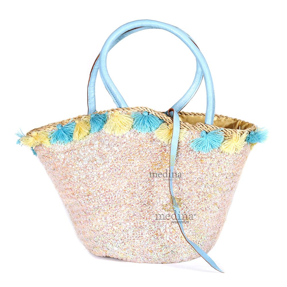 Panier en osier fleurs de laine et robe de paillettes avec grandes poignées en cuir bleu
