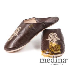 Babouche marocaine main de Fatima marron
