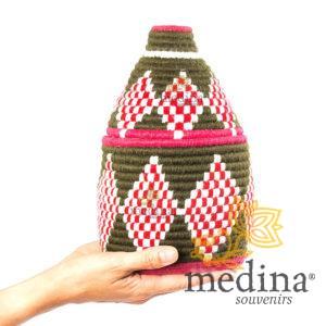 Boite vintage 5 cousue et tissée au fil de laine dans les tons rouge et marron