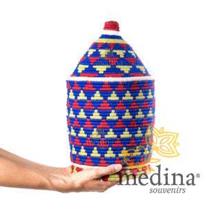 Boite vintage 7 cousue tissée au fil de laine dans les tons bleu, jaune et rouge