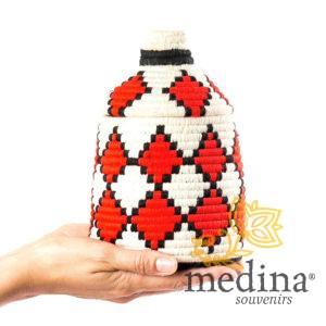 Boite vintage 35 cousue et tissée au fil de laine dans les tons rouge et blanc