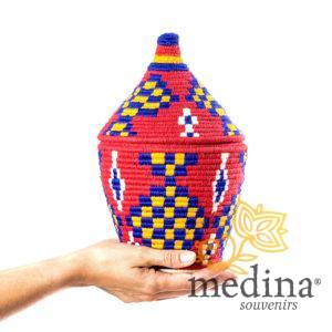 Grande boite vintage 51 cousue et tissée au fil de laine dans les tons rouge, bleu et jaune