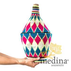 Grande boite vintage 45 cousue et tissée au fil de laine dans les tons bleu, rouge et jaune