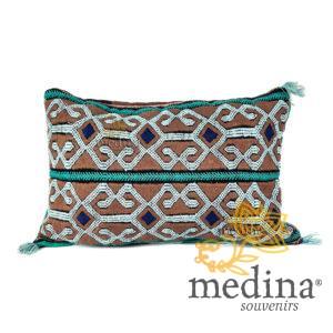 Coussin vintage couleur bleue et marron tissé et brodé à la main