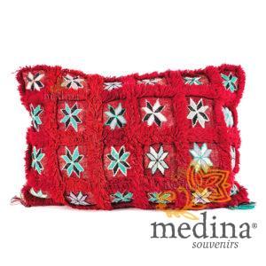 Grand coussin vintage rectangulaire rouge tissé et brodé main