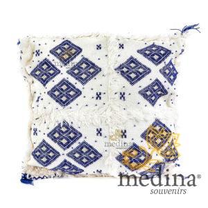 Coussin design berbere en laine vierge tissé main blanc et bleu